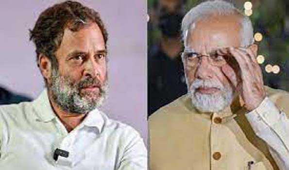 हवाई सफर का सपना दिखाने वाले मोदी ने गरीब से रेल भी छीनी : राहुल