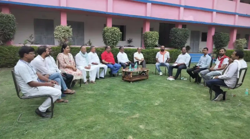 तिलौथू हाई स्कूल के पूर्ववर्ती छात्र संघ के सम्मेलन की तैयारी शुरू