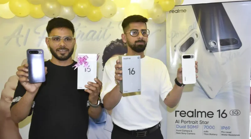 स्लिम एयर डिज़ाईन और शक्तिशाली बैटरी के साथ रियलमी 16 5जी लॉन्च