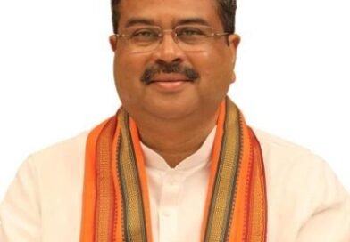 ममता सरकार ने बंगाल के गौरवशाली संस्थानों को राजनीतिक अराजकता का केंद्र बनाया : धर्मेंद्र प्रधान