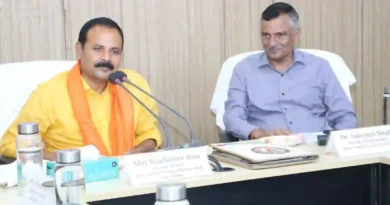 बिहार पशु विज्ञान विश्वविद्यालय में विभिन्न गतिविधियों की समीक्षा, मंत्री ने वैज्ञानिकों को बताया “बिहार का भाग्य निर्माता