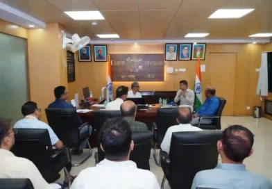 निवेशकों के लिए अनुकूल वातावरण विकसित करने एवं डिजिटल अवसंरचना सुदृढ़ करने के निर्देश