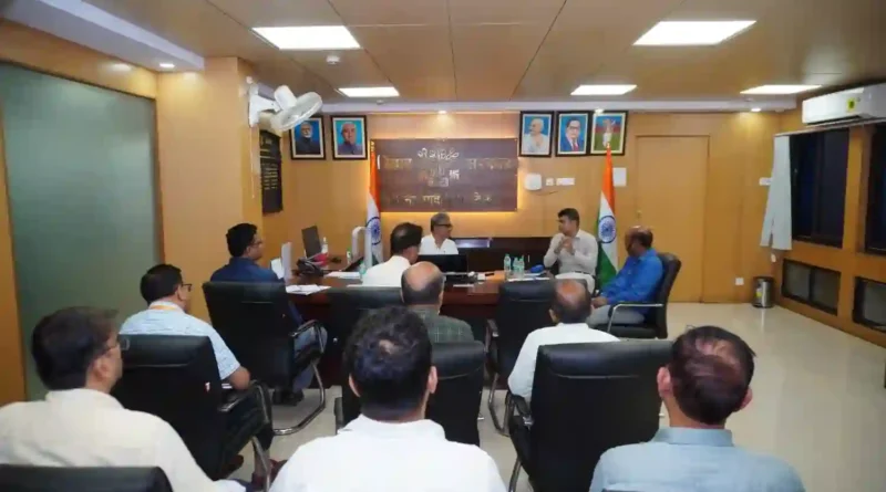 निवेशकों के लिए अनुकूल वातावरण विकसित करने एवं डिजिटल अवसंरचना सुदृढ़ करने के निर्देश