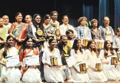 लाडो बानी फैंस क्लब ट्रस्ट की ऐतिहासिक पहल: प्रेमचंद रंगशाला में मंचित ‘अवलोकन’ ने छुआ दर्शकों का दिल
