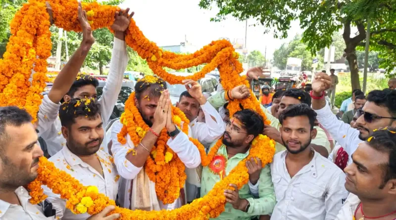 सनातन के सम्मान का संकल्प,हिंदू राष्ट्र की हुंकार,और बक्सर की धरती से सियासी संदेश।