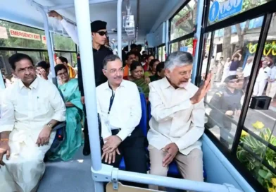 अनंत अंबानी ने किया वादा पूरा, रिलायंस फाउंडेशन ने तिरुमला को दीं 25 इलेक्ट्रिक बसें